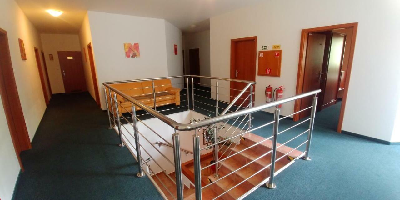 Helios 3* Pressburg